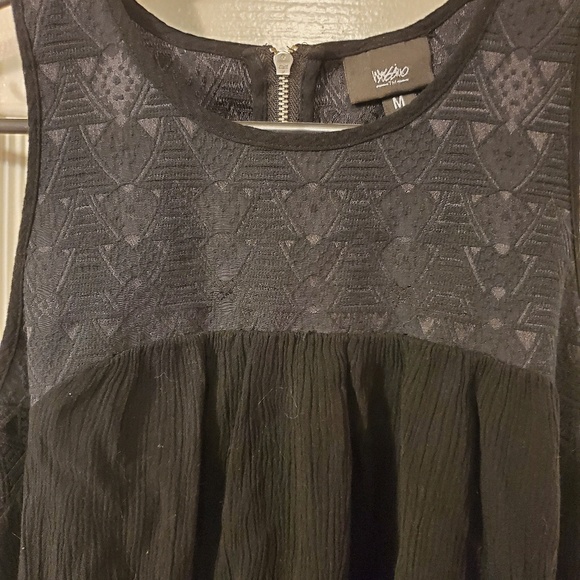 Flowy tank - Picture 2 of 3